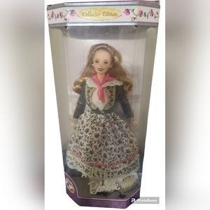 1998 Dolls of the World Austrian